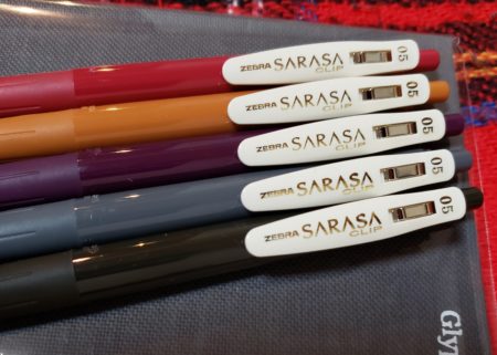 サラサのペンの写真